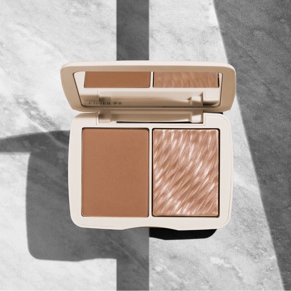 New CoverFX MONOCHROMATIC CHEEK DUO BRONZER sunkissed bronze
